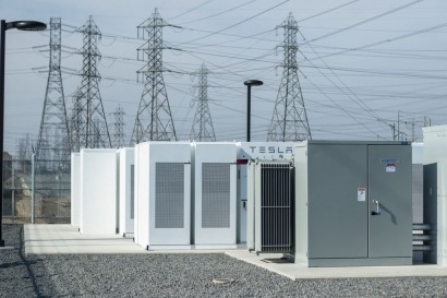 California: Inauguran un complejo de almacenamiento de 20 MW con baterías Powerpack de Tesla, construido en tiempo récord